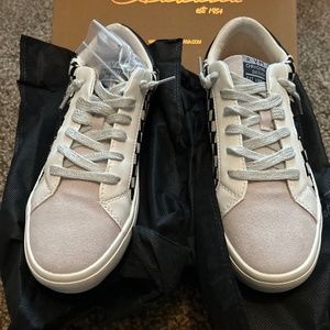 BRAND NEW/Vintage Havana Tennis Shoes